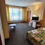 Hotel Exotica 3*