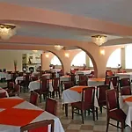 Exotica Hotel 3*