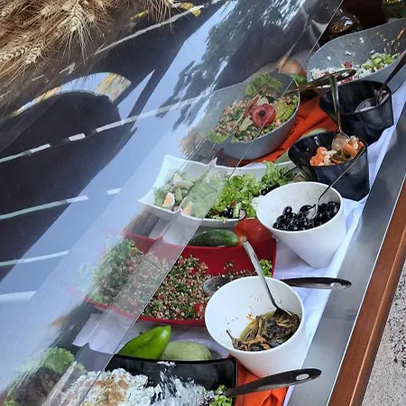 Exotica Szálloda 3*