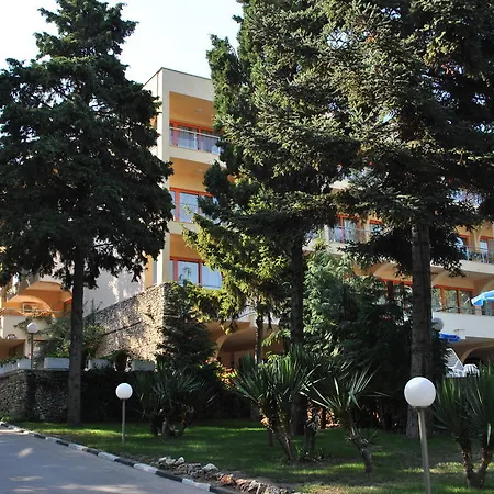 Хотел екзотика 3*